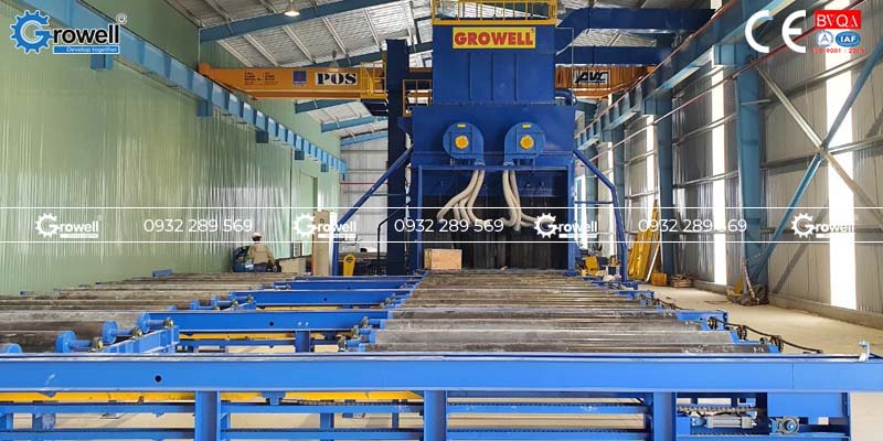 Máy phun bi làm sạch bề mặt kim loại Máy phun bi làm sạch bề mặt kim loại