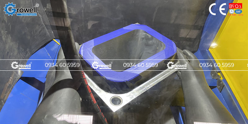 Máy bắn cát công nghiệp Máy bắn cát công nghiệp